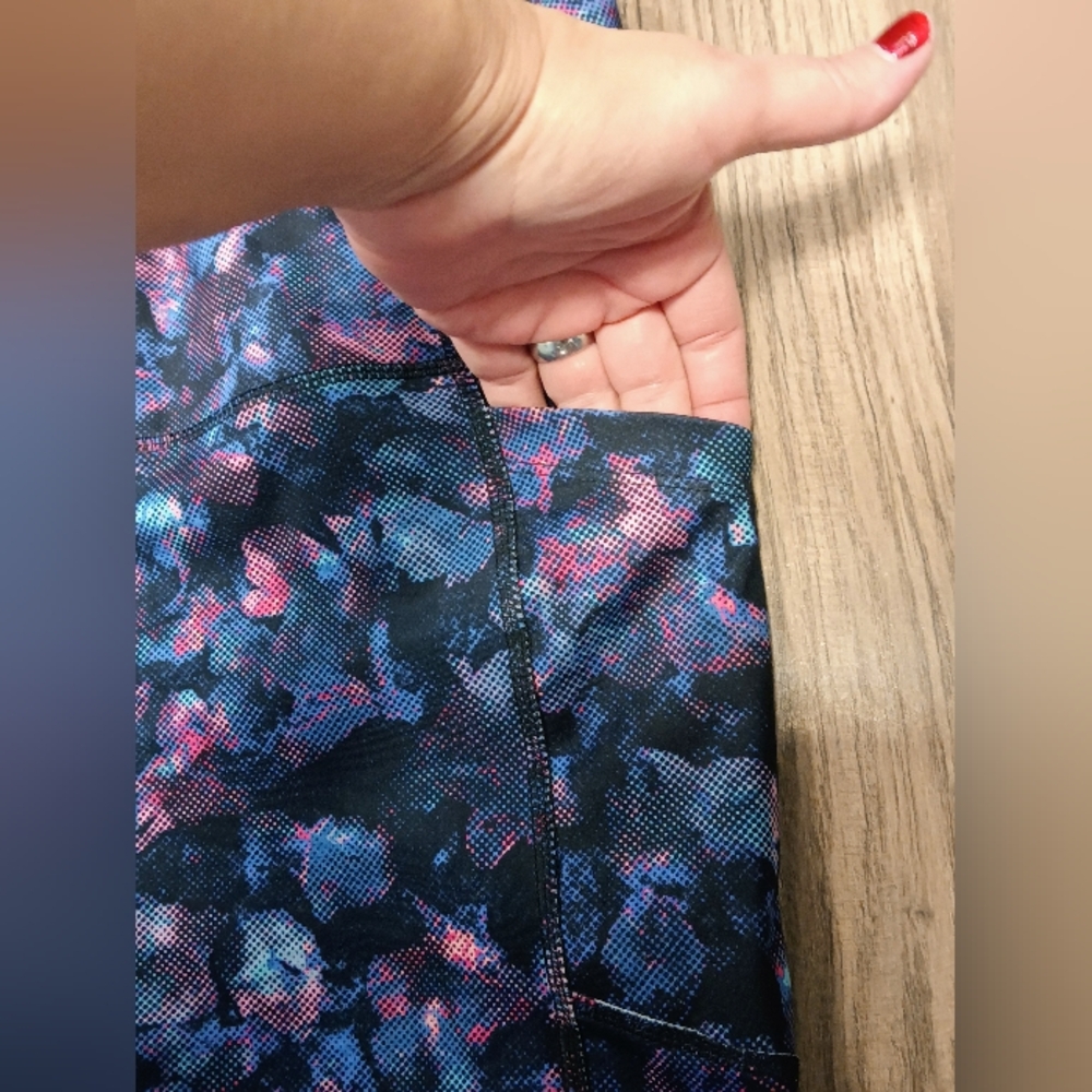 🔆𝟲/$𝟮𝟬 𝗔𝗩𝗜𝗔  𝟮 𝗣𝗼𝗰𝗸𝗲𝘁 𝗖𝗿𝗼𝗽 𝗟𝗲𝗴𝗴𝗶𝗻𝗴𝘀 - Picture 6 of 11